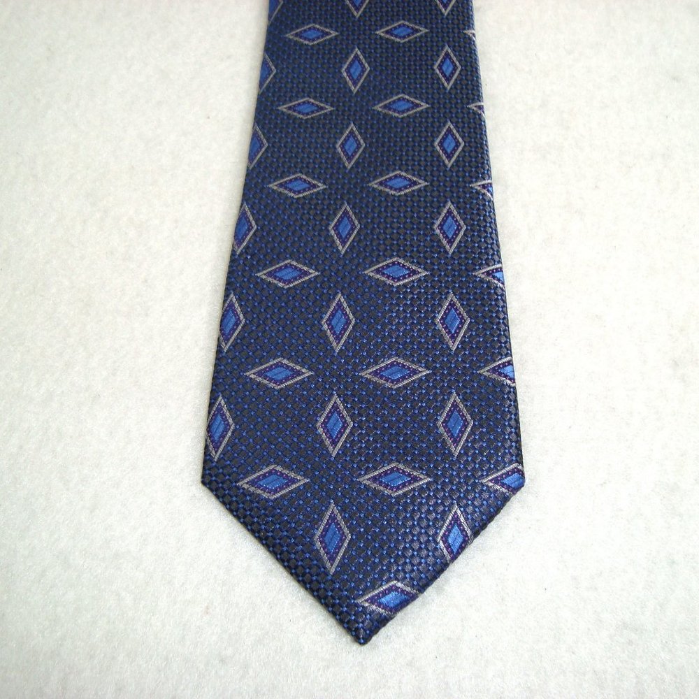 NEW! Jos. A. Bank Reserve Blue Gray Diamond Print Silk Tie